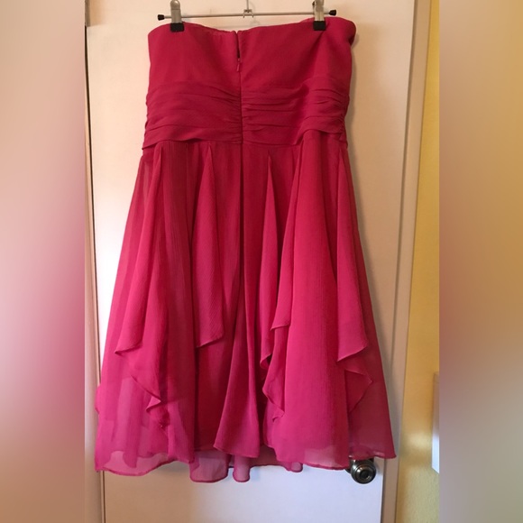 Bright pink/fuchsia dress - Picture 2 of 3